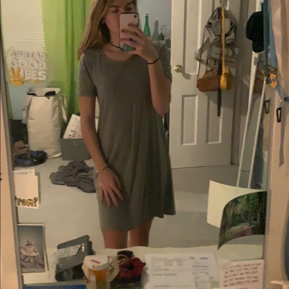 Gray dress